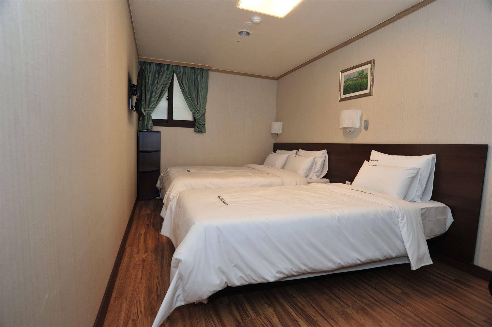 Global Inn Seoul Dongdaemun City Days Inn Екстериор снимка
